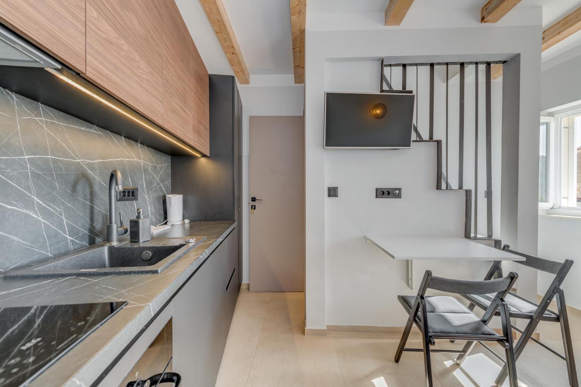 Tiny Secret House Apartment Komiza Luaran gambar