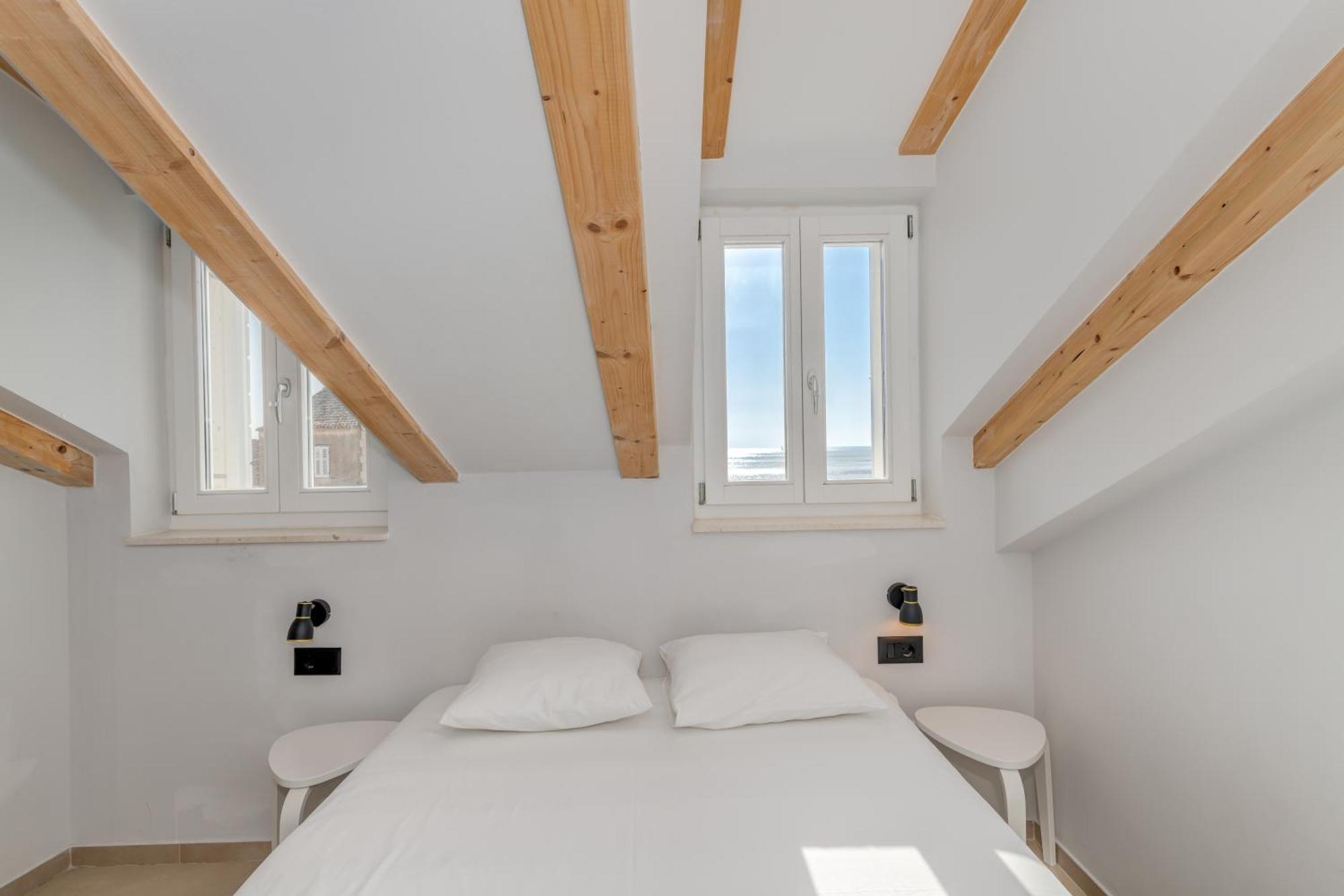 Tiny Secret House Apartment Komiza Luaran gambar
