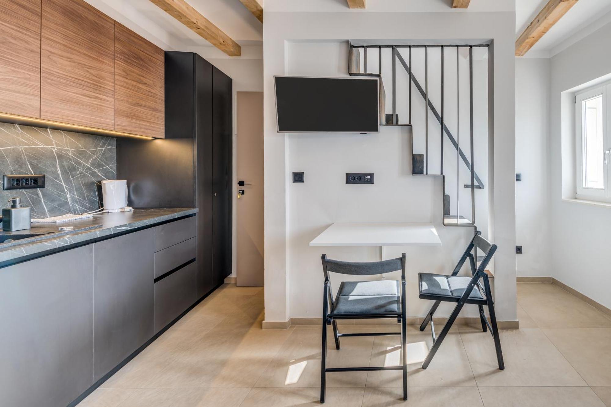 Tiny Secret House Apartment Komiza Luaran gambar